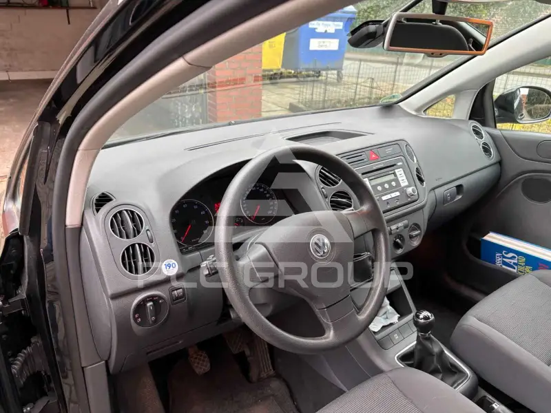 2009 Volkswagen GOLF