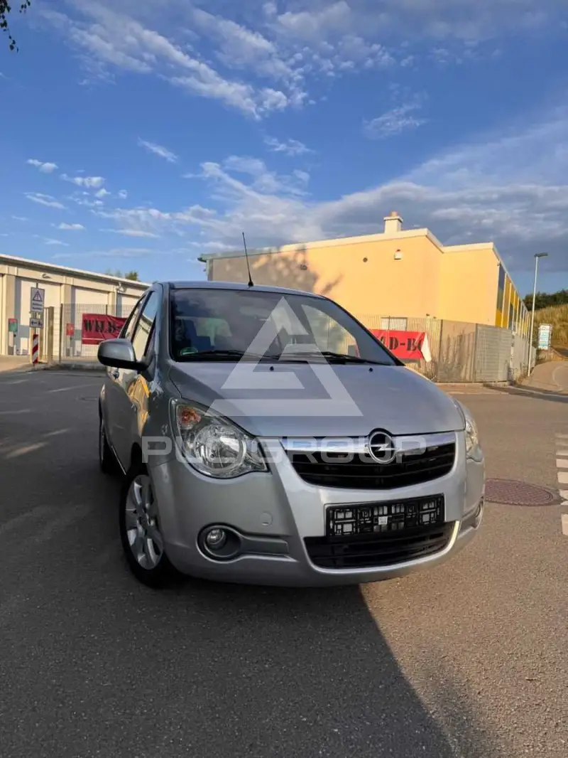 2009 Opel AGILA