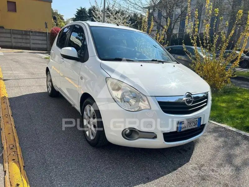 2009 Opel AGILA