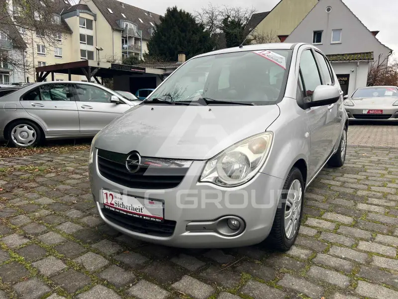 2009 Opel AGILA