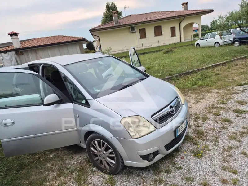 2009 Opel MERIVA