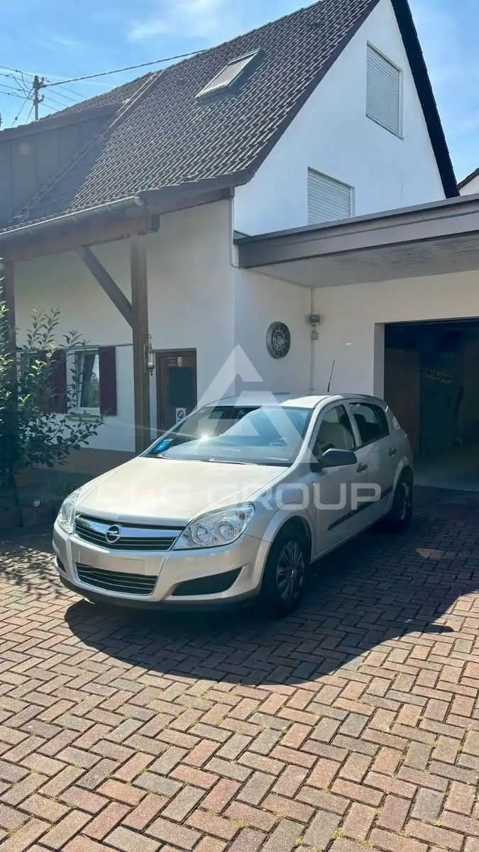 2009 Opel Astra
