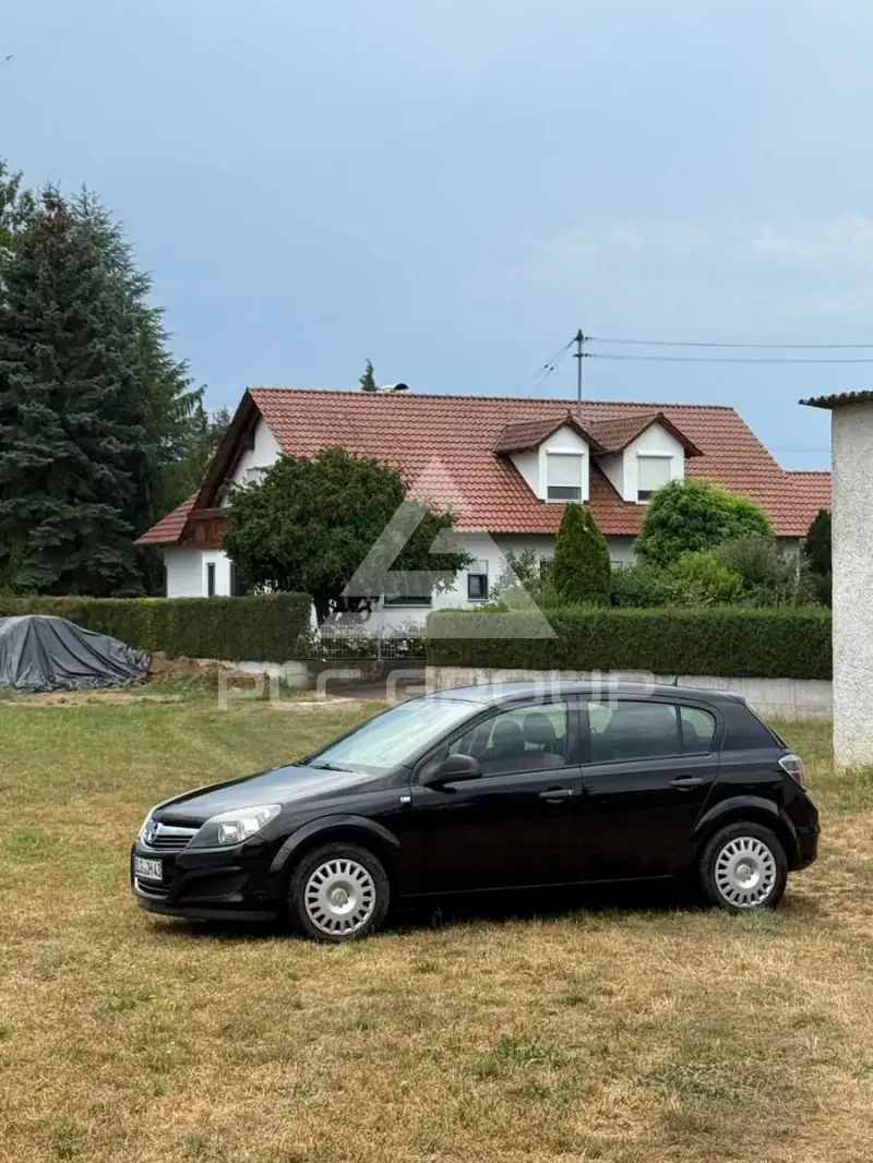 2009 Opel Astra