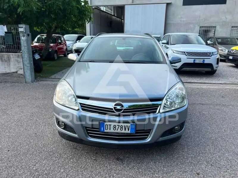 2009 Opel Astra