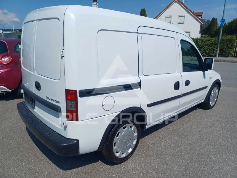 2009 Opel Combo
