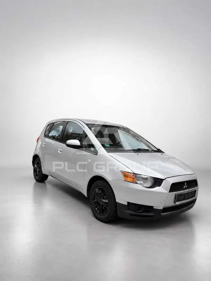 2010 Mitsubishi Colt