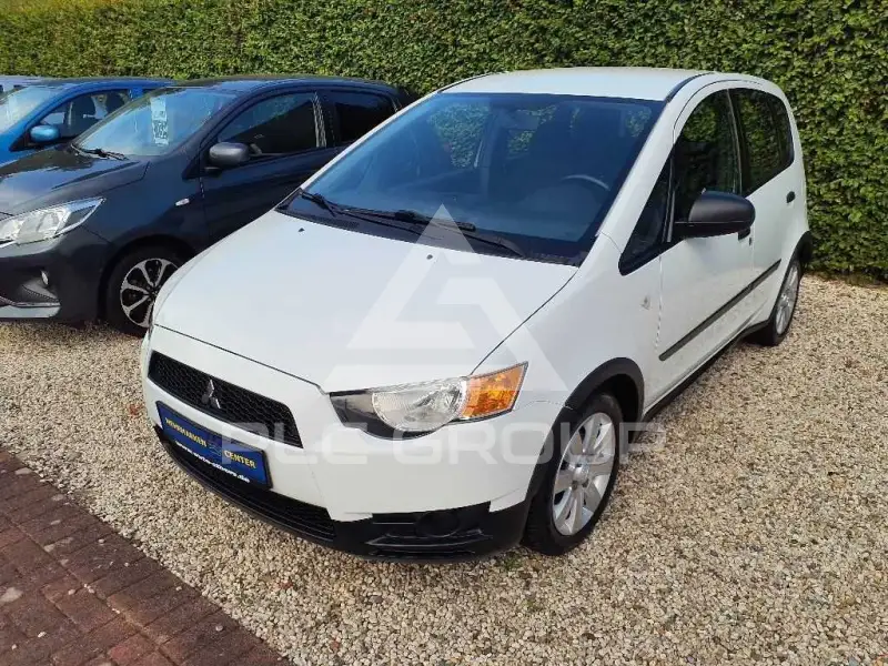 2010 Mitsubishi Colt