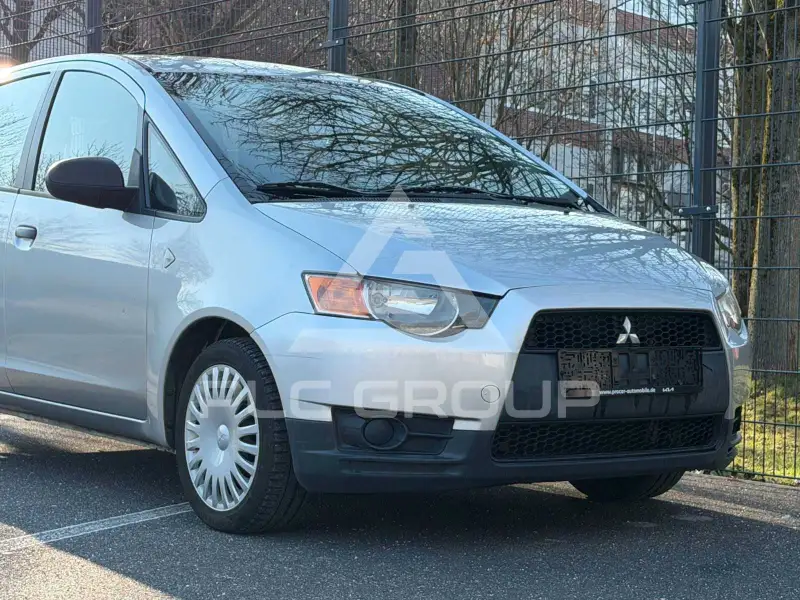 2010 Mitsubishi Colt