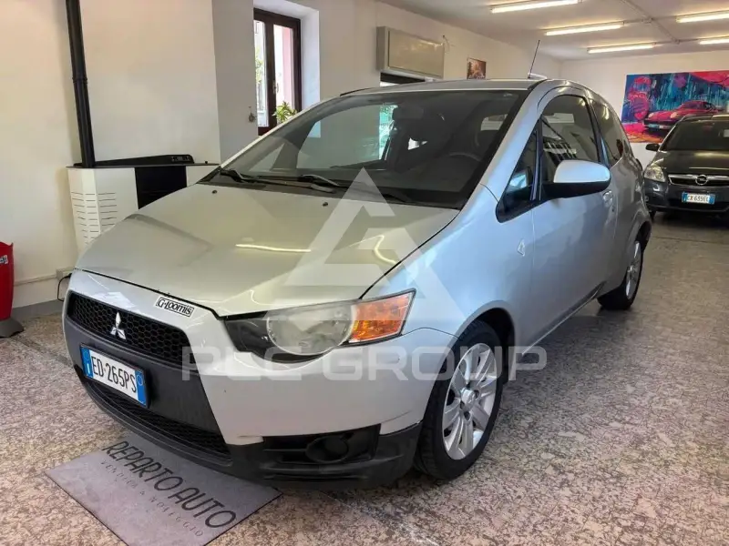 2010 Mitsubishi Colt