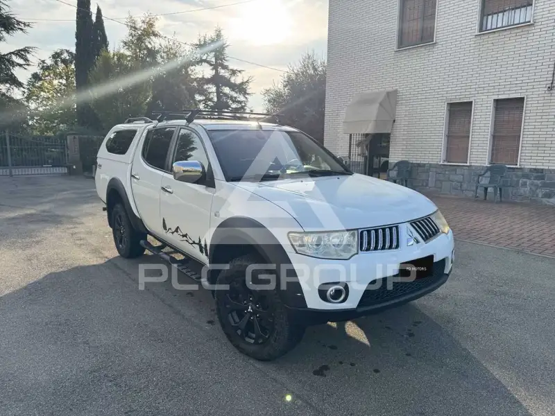 2010 Mitsubishi L200