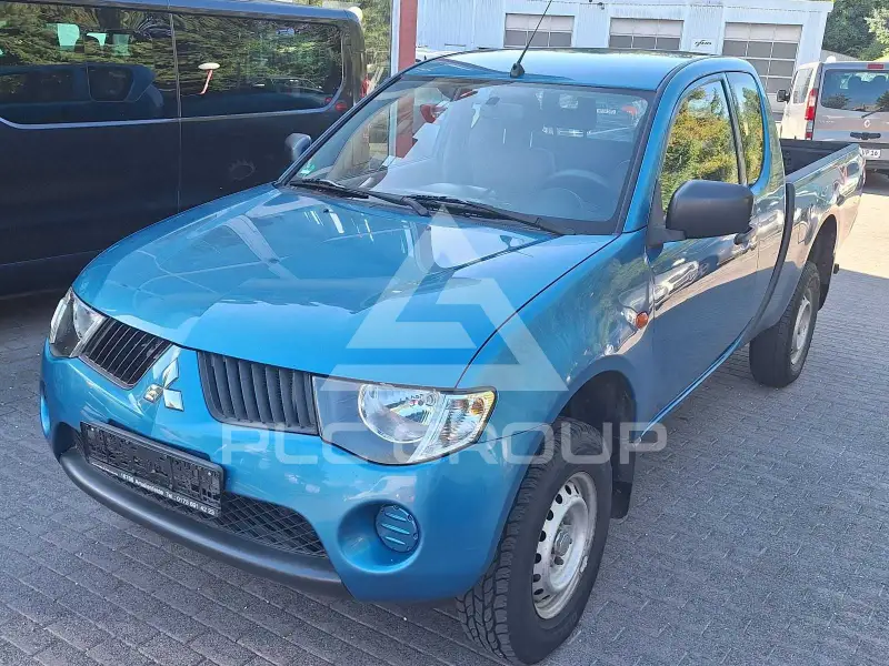 2010 Mitsubishi L200