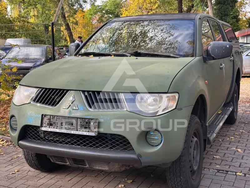 2010 Mitsubishi L200