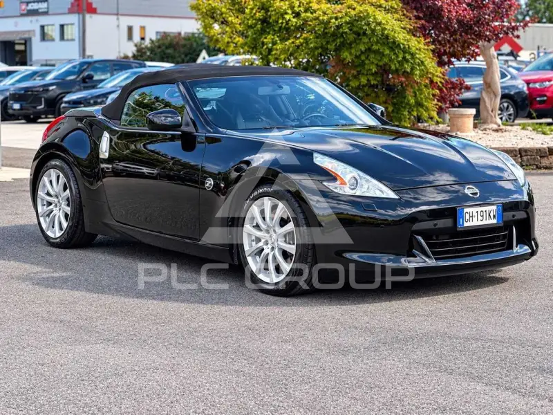 2010 Nissan Other