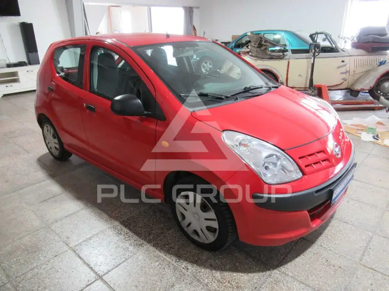 2010 Nissan Pixo