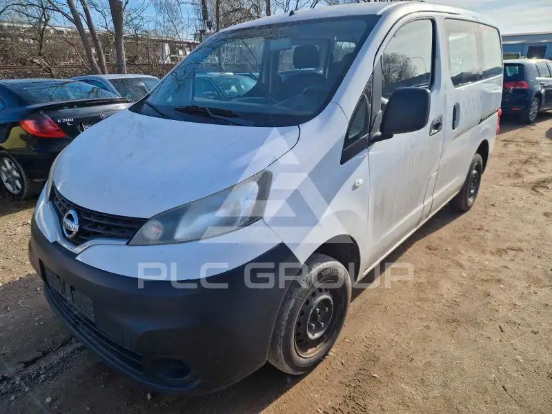 2010 Nissan NV 200