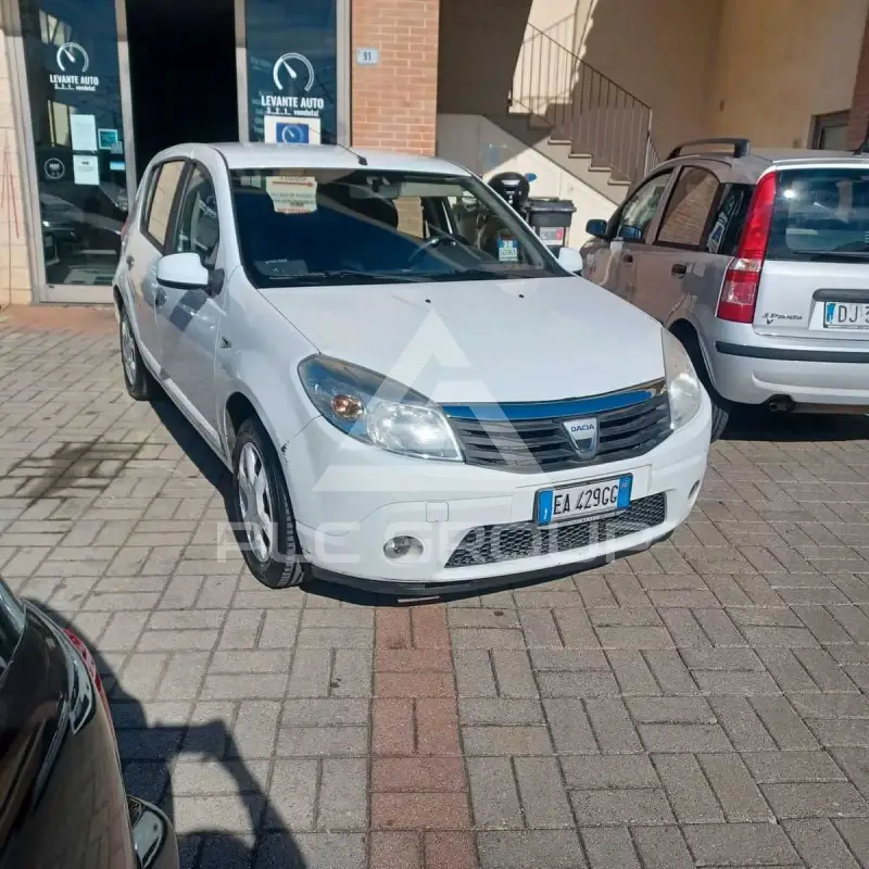 2010 Dacia Sandero
