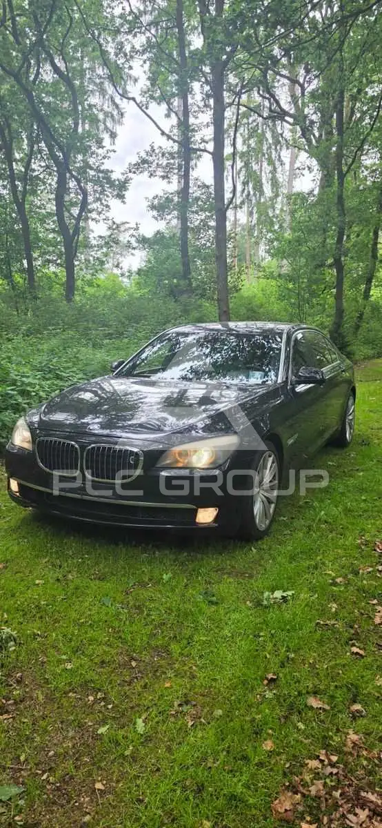 2010 BMW 750