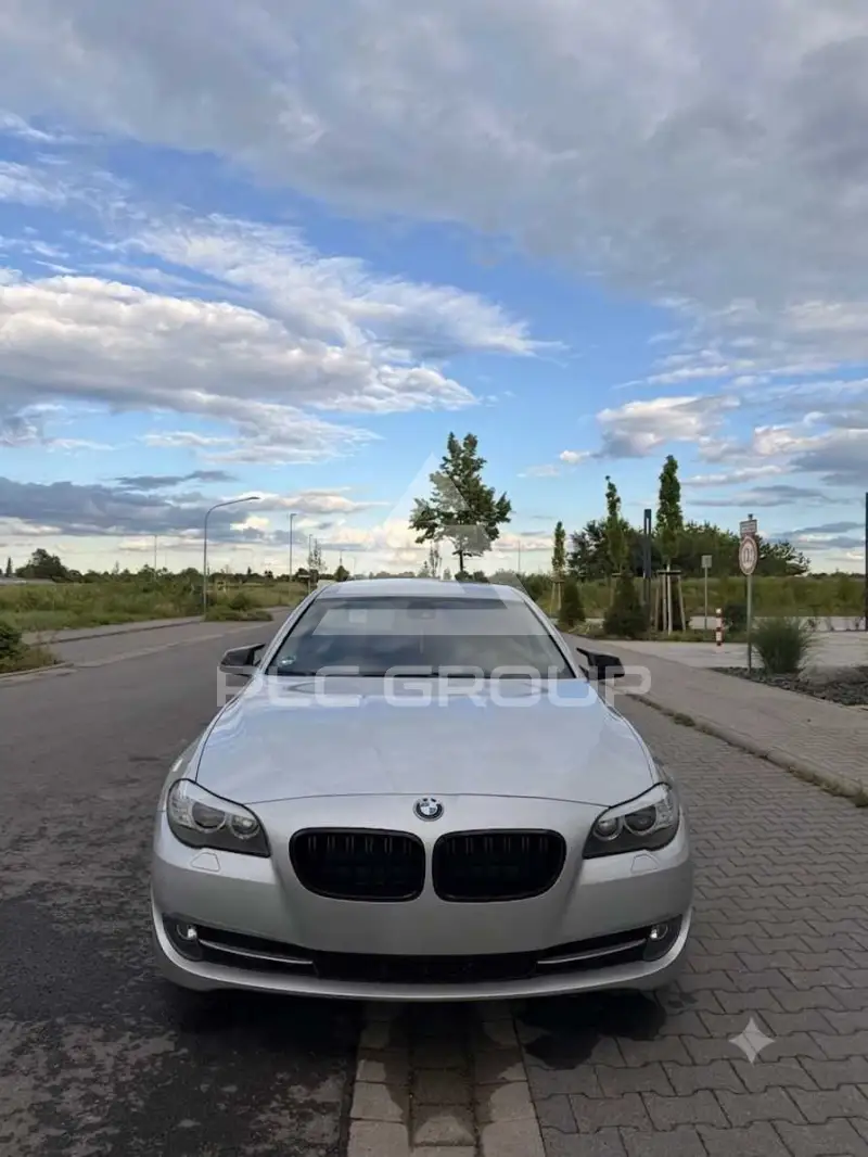 2010 BMW 525