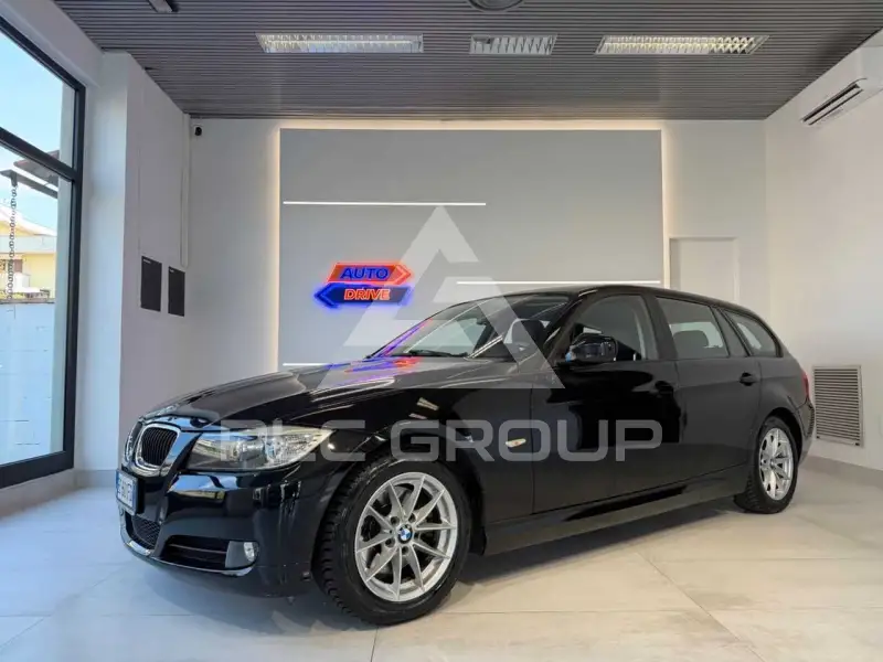 2010 BMW 320