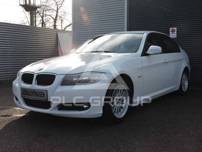 2010 BMW 320