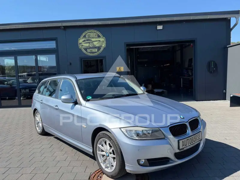2010 BMW 320