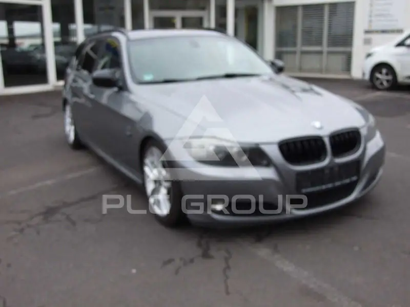 2010 BMW 320
