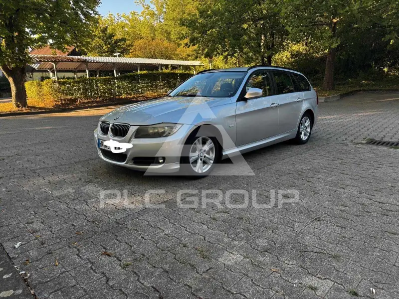 2010 BMW 320