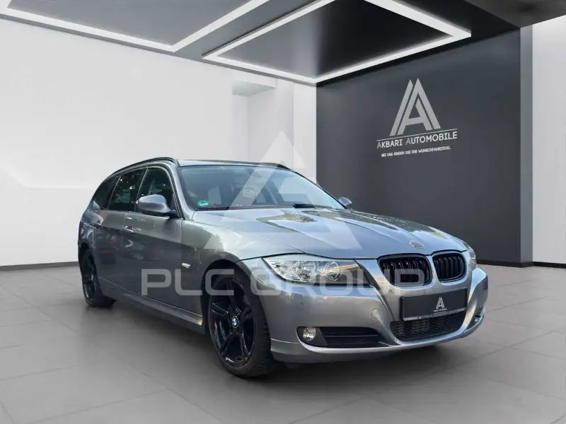 2010 BMW 320