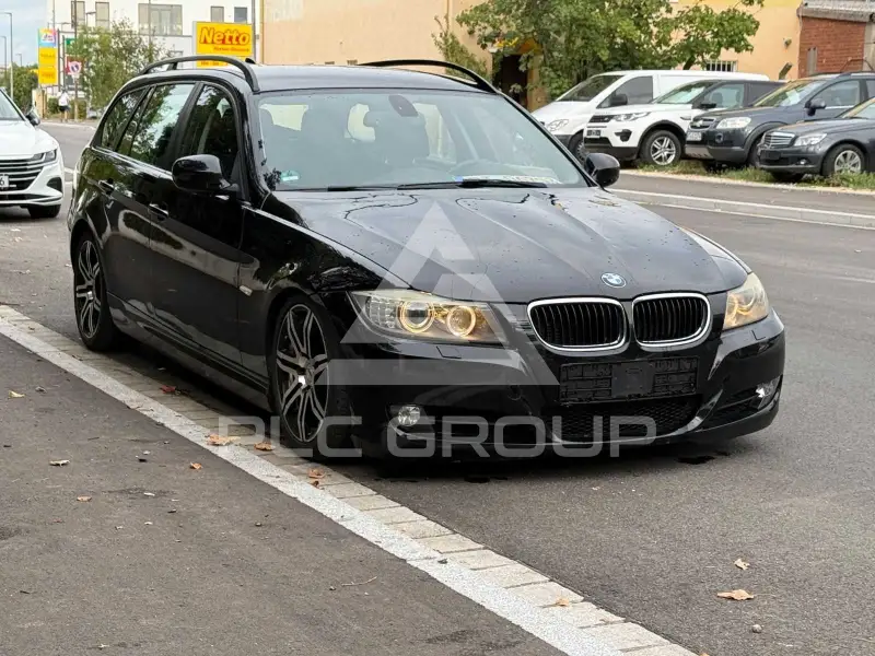 2010 BMW 320