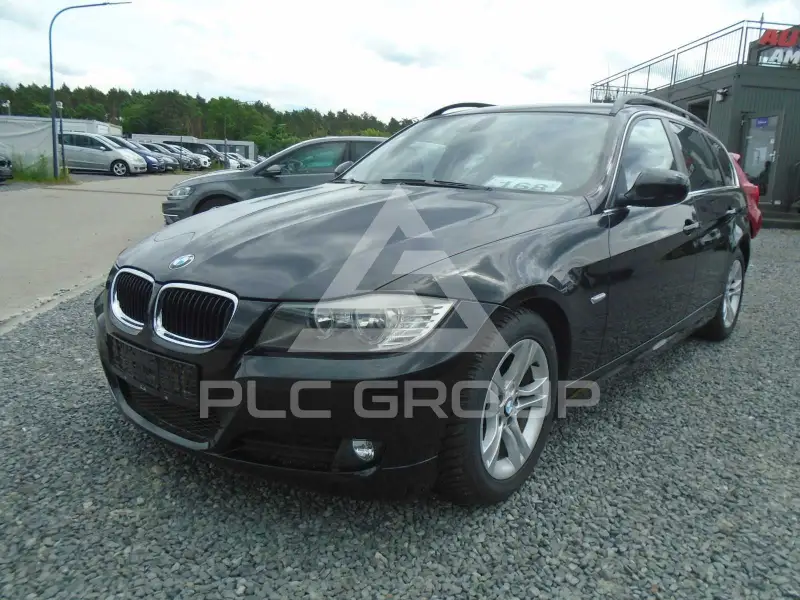 2010 BMW 320