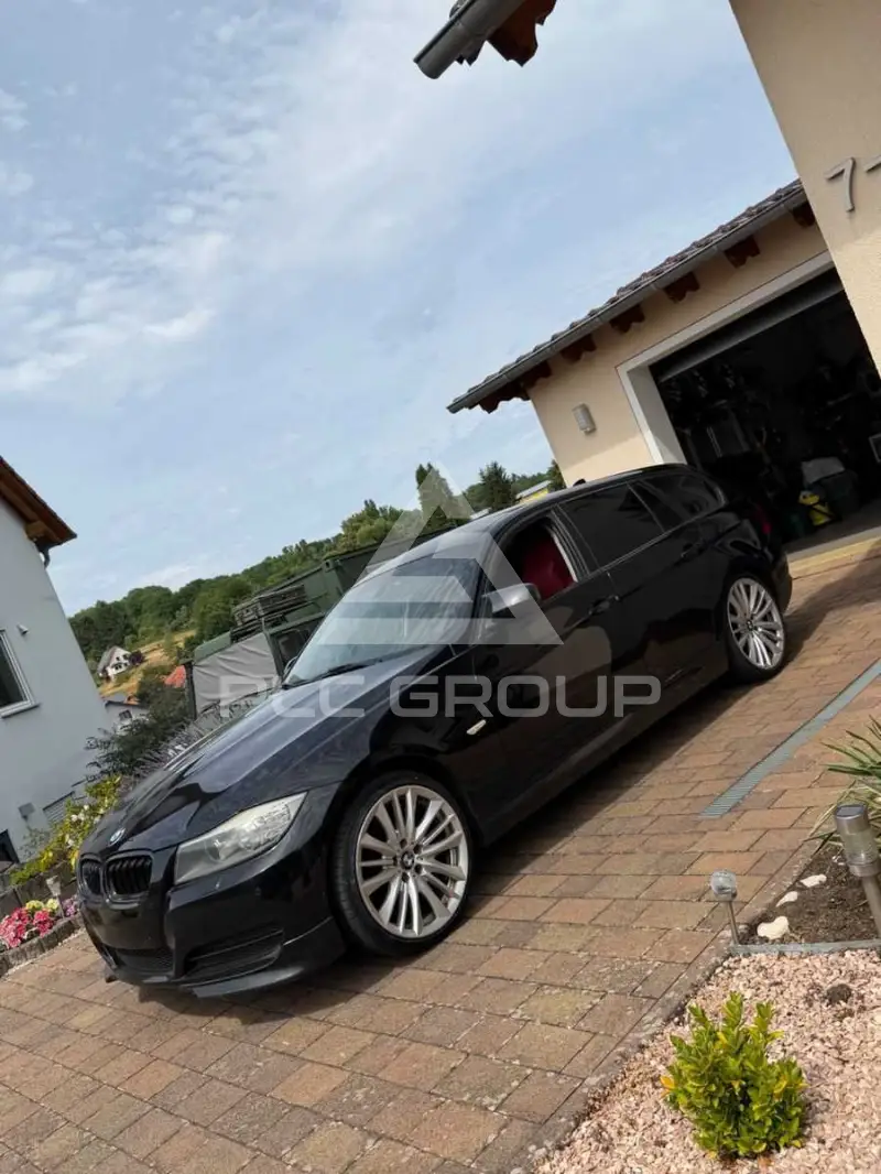 2010 BMW 320