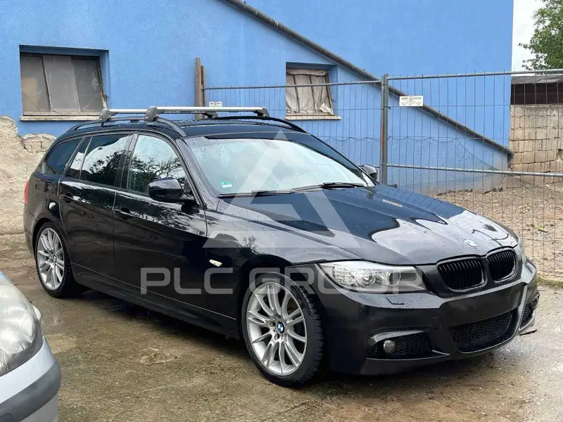 2010 BMW 320