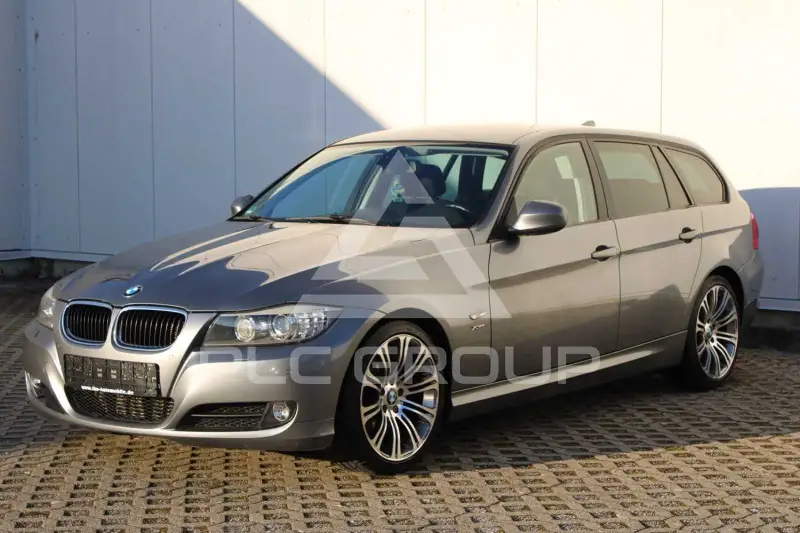 2010 BMW 320