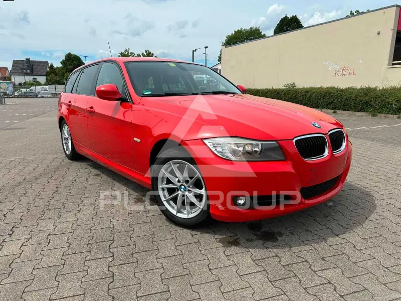 2010 BMW 320