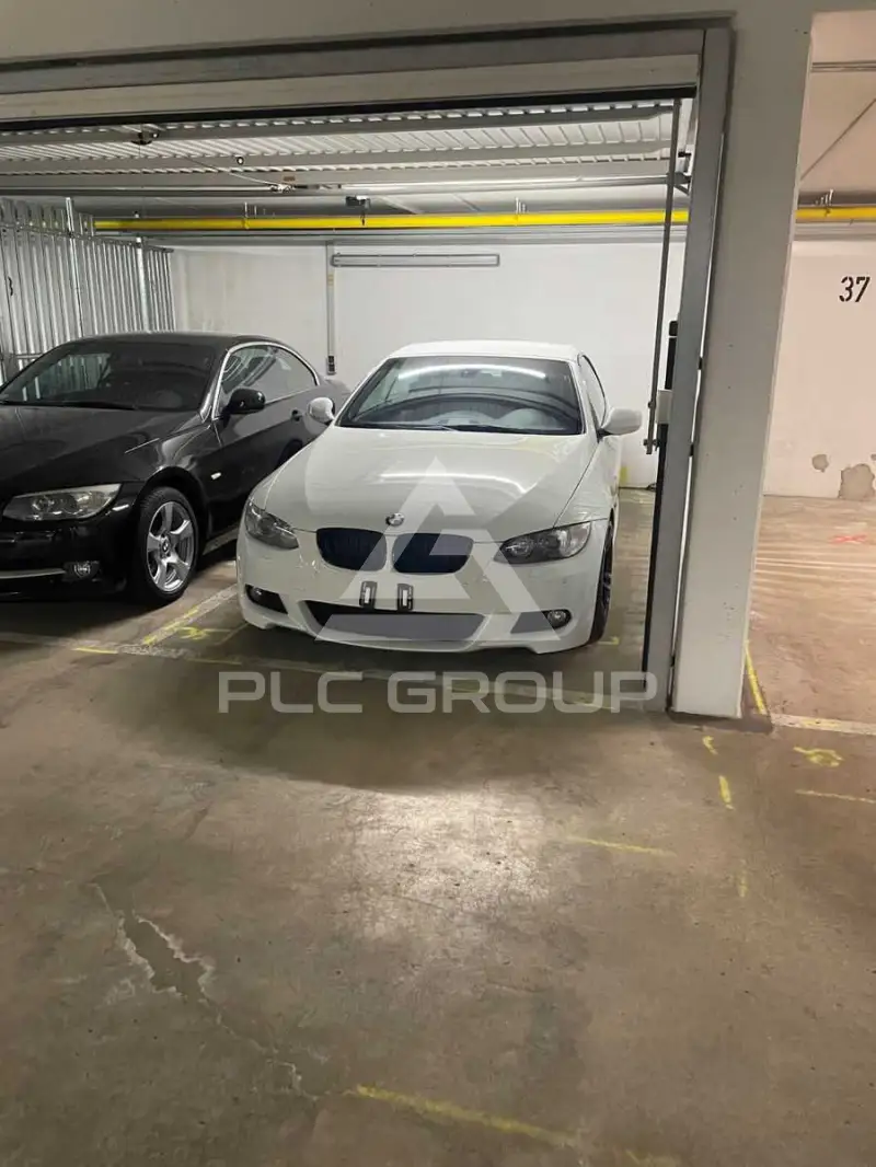 2010 BMW 330