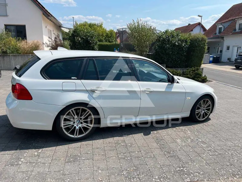2010 BMW 330