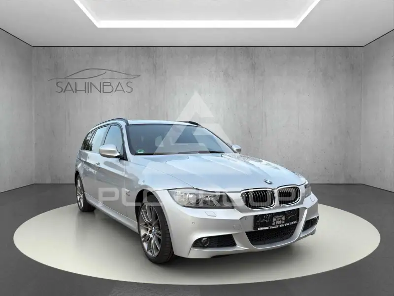 2010 BMW 330
