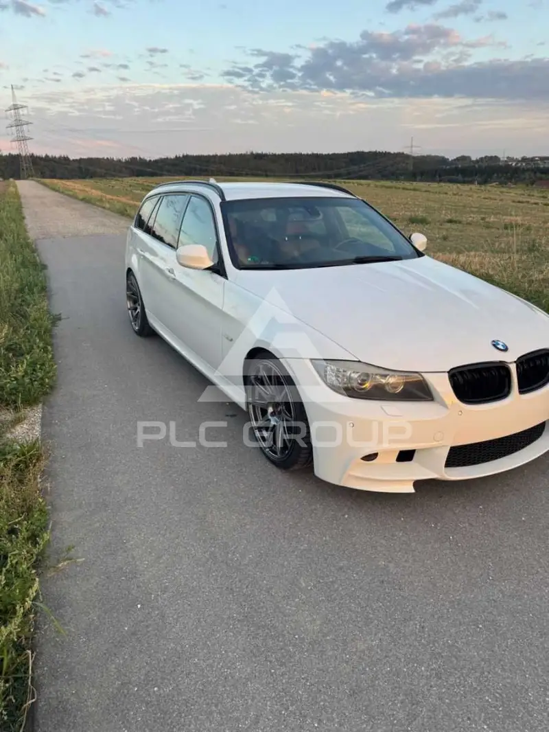 2010 BMW 330