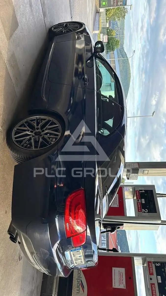 2010 BMW 330