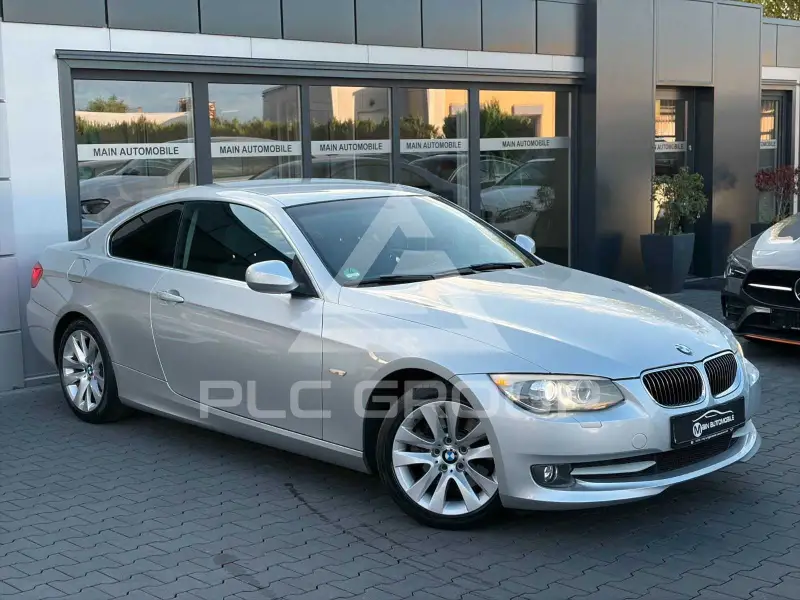 2010 BMW 330