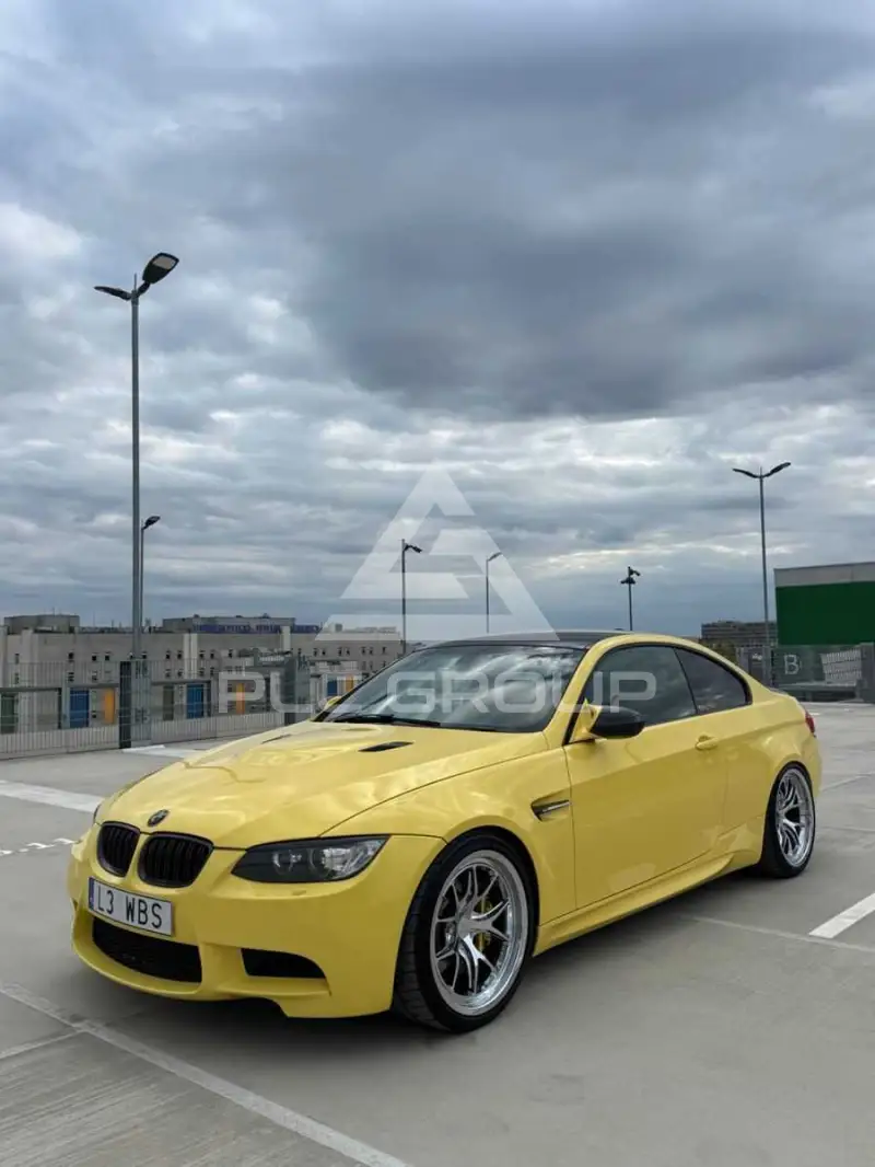2010 BMW M3
