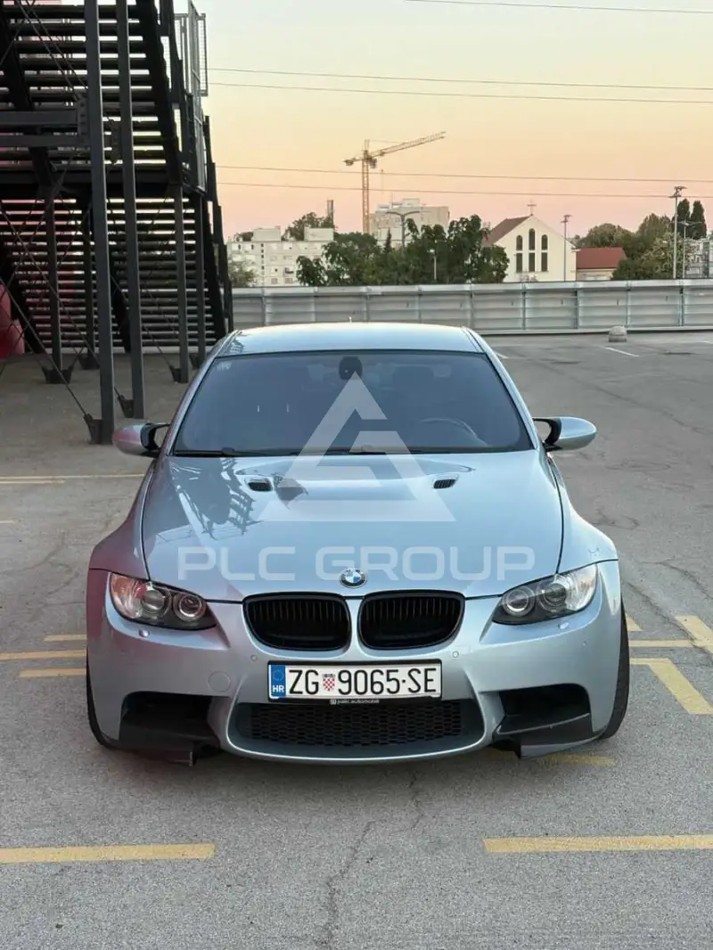 2010 BMW M3