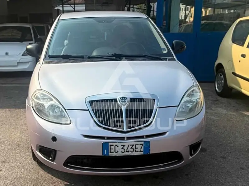 2010 Lancia YPSILON