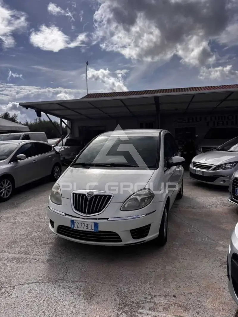 2010 Lancia Musa
