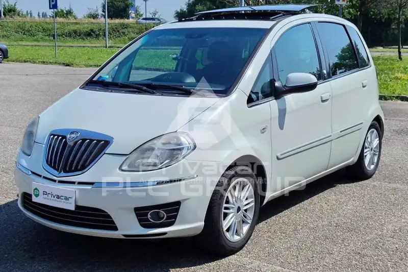 2010 Lancia Musa