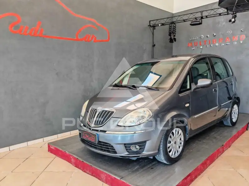 2010 Lancia Musa