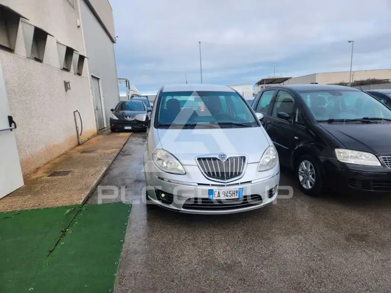 2010 Lancia Musa