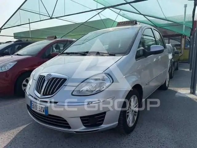 2010 Lancia Musa