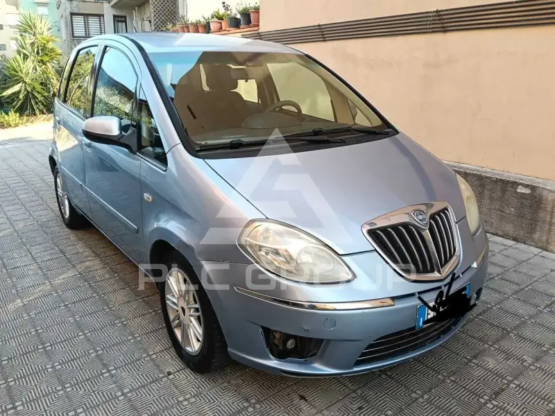 2010 Lancia Musa