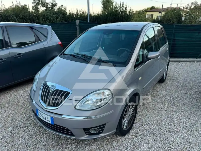 2010 Lancia Musa